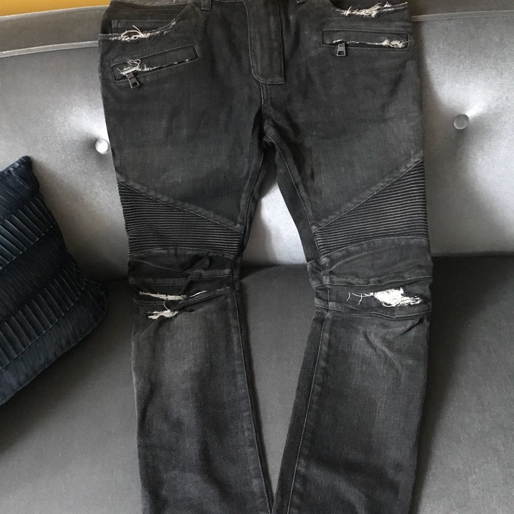 COPY - Balmain Moto Jeans!! Must Have!!